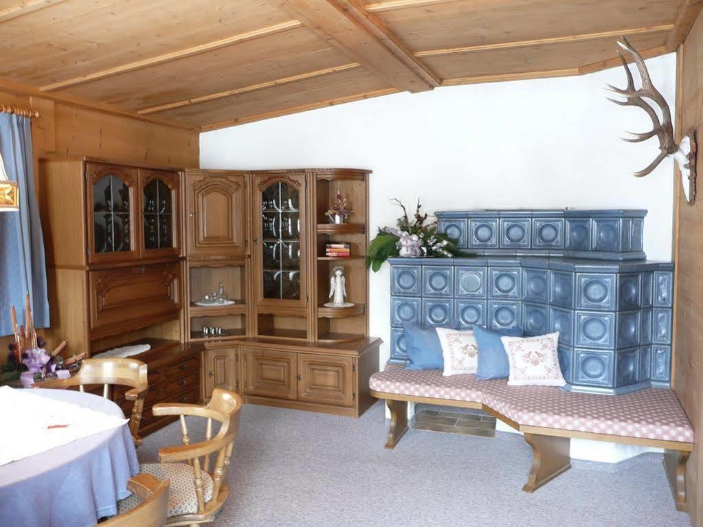 Garni Hotel Wildanger Цёблен Экстерьер фото